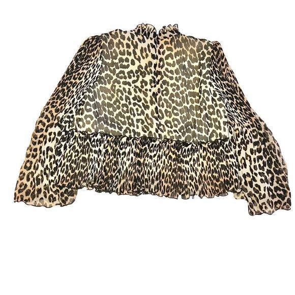 Ganni Leopard Print Pleated Bell Sleeve Crop Blouse - Picture 3 of 7